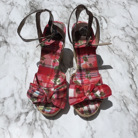 Marc Fisher | red plaid wedge sandals espadrilles - Picture 5 of 7